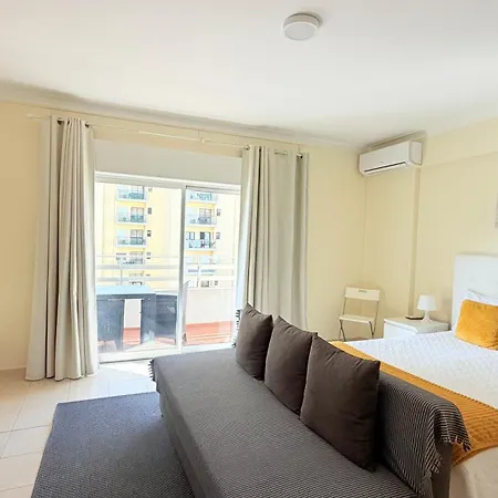 Apartamento Da Rocha, 404 Casa Dos Arcos, Charming Studio, Air Conditioning, Internet, Pools, Sea View, By Ig *