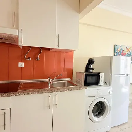 Apartamento Da Rocha, 404 Casa Dos Arcos, Charming Studio, Air Conditioning, Internet, Pools, Sea View, By Ig Portimão